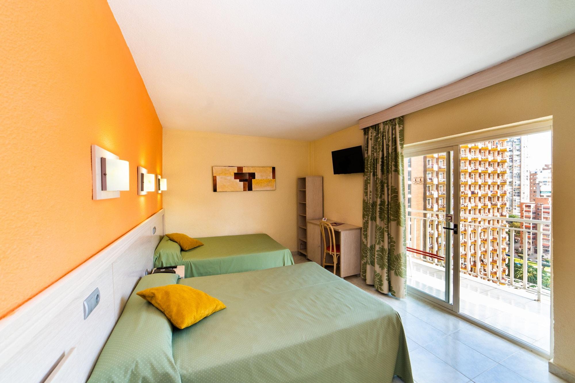 Hotel Servigroup Calypso Benidorm Buitenkant foto