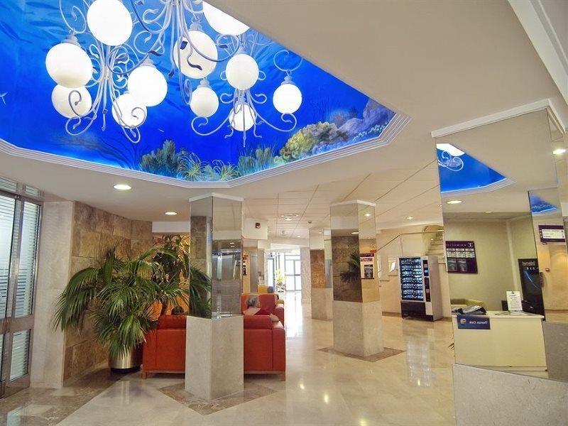Hotel Servigroup Calypso Benidorm Buitenkant foto
